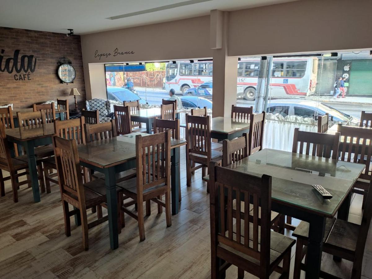 Avenida Hotel De Resende Bagian luar foto